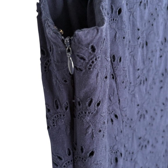 Lauren Ralph Lauren Sleeveless Eyelet Fit & Flare Dress Size 6 Navy Blue Lined - Picture 4 of 9